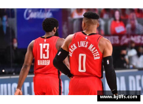 NBA最新赛事动态：球员交易、比赛回顾及未来赛程分析全覆盖